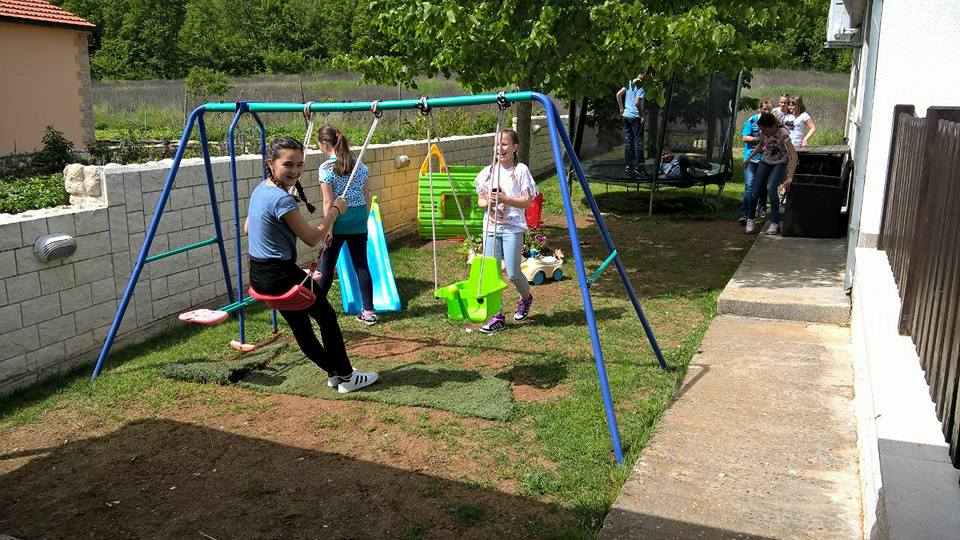 Učenici Osnovne škole Glamoč prisutovali su na izletu u Splitu i Sinju