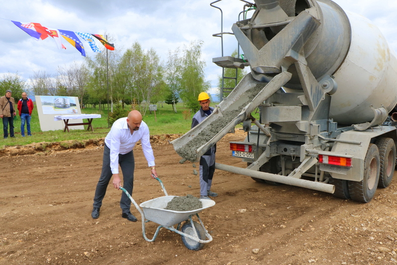 MRKODOL: Položen kamen temeljac za izgradnju Doma za starije osobe