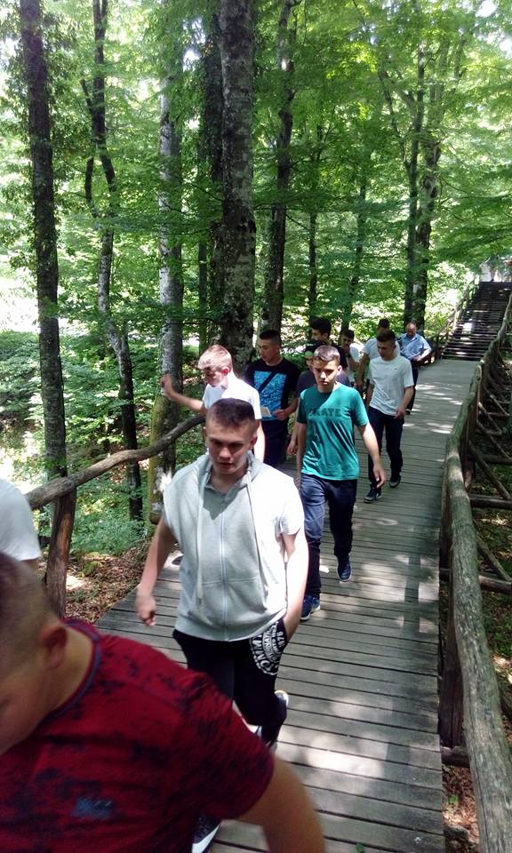 UČENICI OSNOVNE ŠKOLE GLAMOČ SU PROVELI ČETIRI DANA NA EKSKURZIJI  (FOTO)