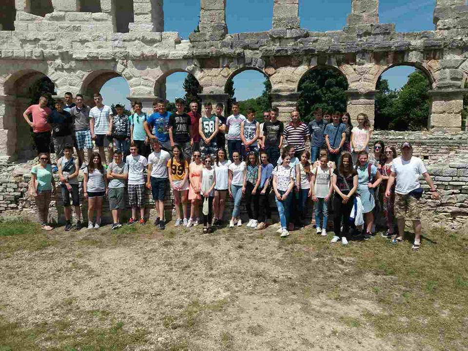 UČENICI OSNOVNE ŠKOLE GLAMOČ SU PROVELI ČETIRI DANA NA EKSKURZIJI  (FOTO)