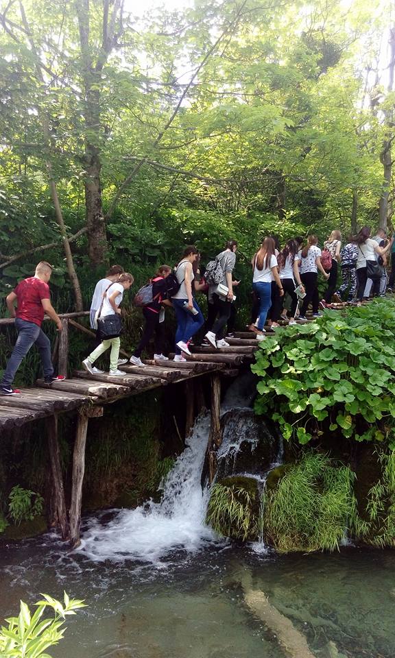 UČENICI OSNOVNE ŠKOLE GLAMOČ SU PROVELI ČETIRI DANA NA EKSKURZIJI  (FOTO)