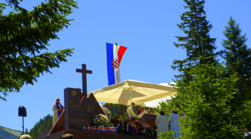 OBILJEŽENA 24. OBLJETNICA STRAŠNOG ZLOČINA POČINJENOG NA STIPIĆA LIVADI