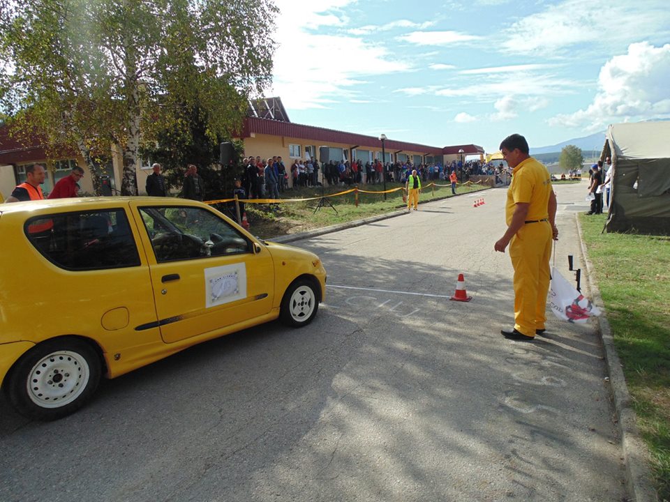 (FOTO) Automotoklub Livno održao je auto rally „Livno 2017“