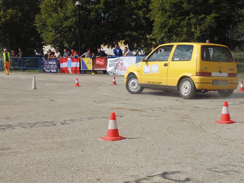 (FOTO) Automotoklub Livno održao je auto rally „Livno 2017“