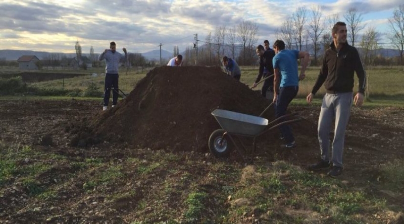 KAKO SU MOMCI SPASILI JAKIŠU OD LOPATE…