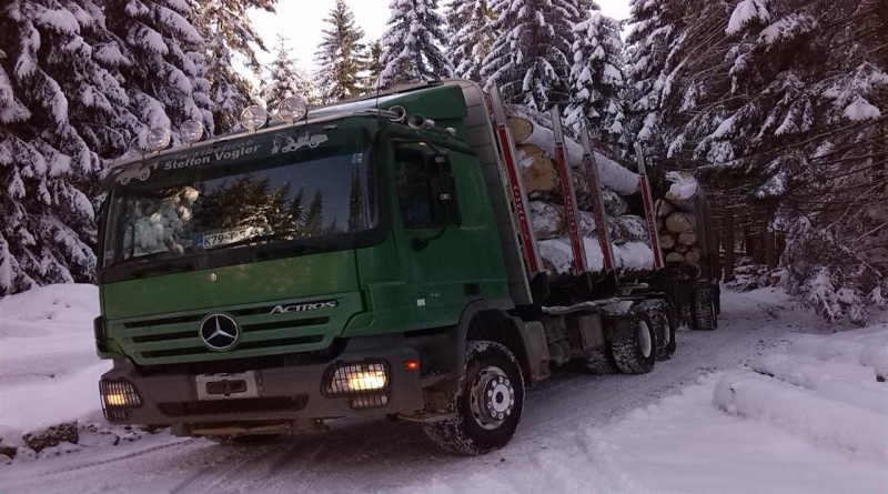 FOTO: Najuspješnija godina po količini proizvedenih drvnih sortimenata za šumariju u Kupresu