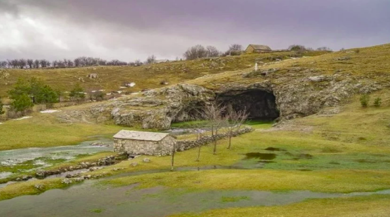 "Bukovička katedrala" je neobična bogomolja u blizini Tomislavgrada