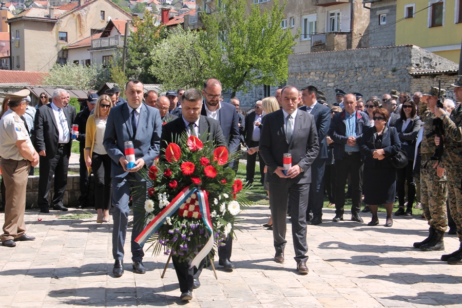 Održana središnja proslava 26. obljetnice obrane Livna