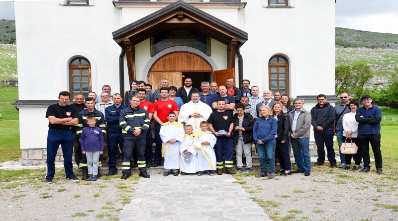 U Bos. Grahovu sv. Florijan okupio vatrogasce iz HBŽ i RH