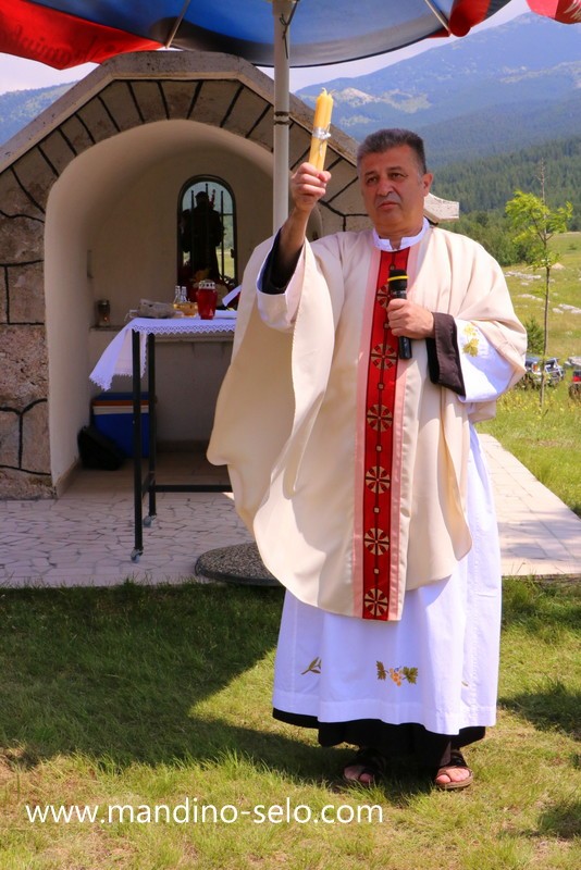 FOTO: BLAGOSLOV POLJA I PROSLAVA SV. ANTE NA SVINJAČI 2018.