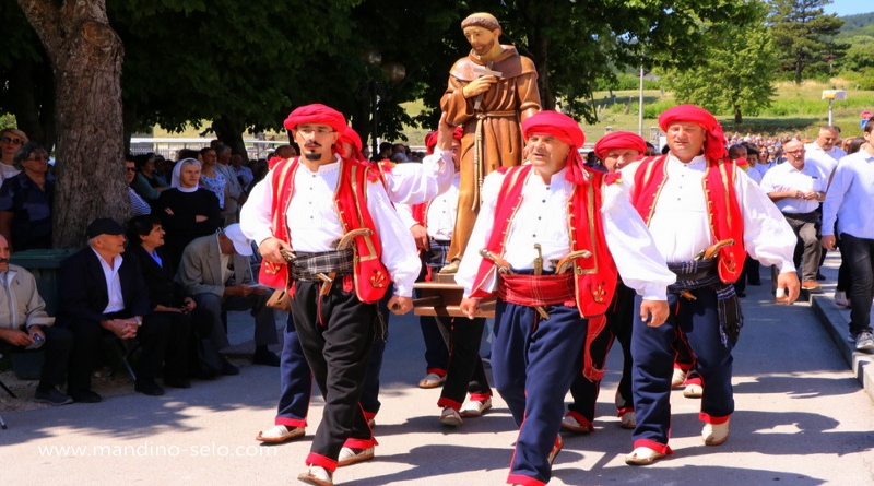 PROSLAVA SVETOGA NIKOLE TAVELIĆA U TOMISLAVGRADU