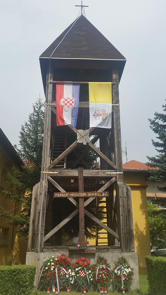 FOTO: Obilježen Dan mučenika u Drvaru