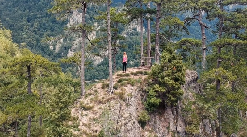 ŽLIJEB – ČUDESNO MJESTO NA ČVRSNICI S PREDIVNIM POGLEDOM