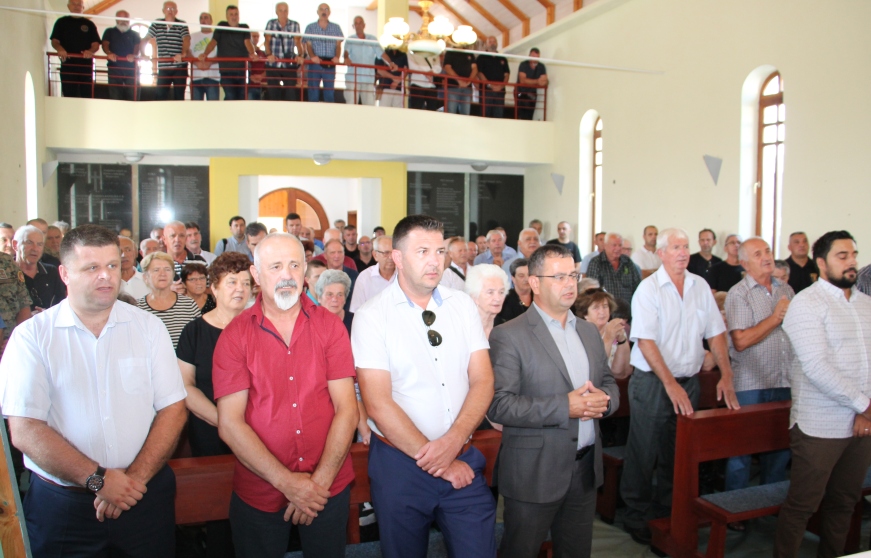 Obilježen Dan sjećanja na poginule branitelje u Bosanskom Grahovu