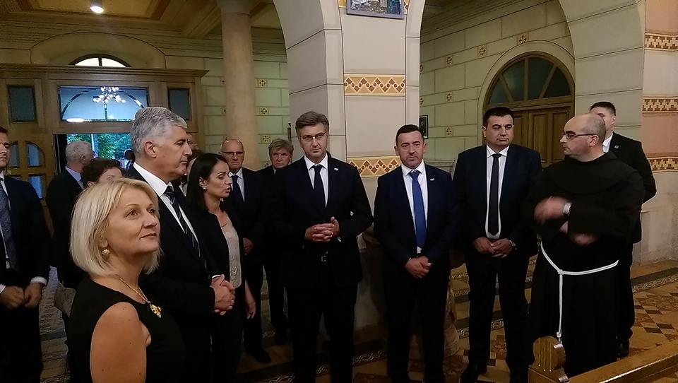 Plenković otvorio hrvatski konzulat u Livnu