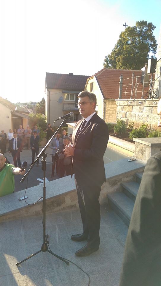 Plenković otvorio hrvatski konzulat u Livnu