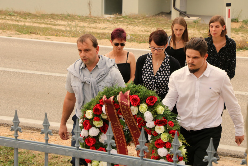 OBILJEŽENA 20. OBLJETNICA STRADANJA ČEŠKE HELIKOPTERSKE POSADE NA TUŠNICI