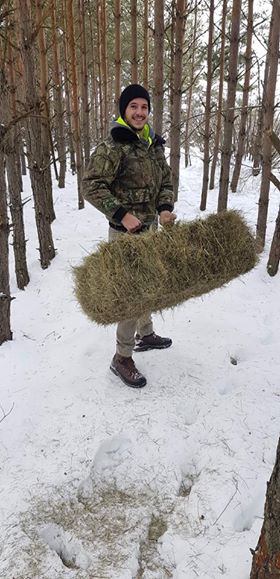 FOTO: Lovci iz sekcije “Vidoši” angažirali su se na hranjenju divljih životinja