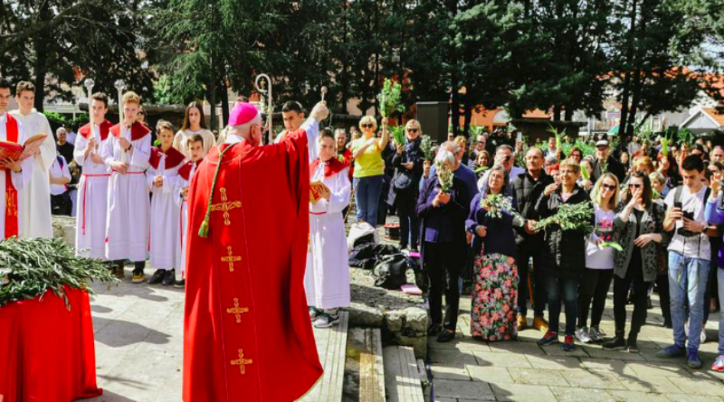 Nuncij u Međugorju: Papa vas pozdravlja!