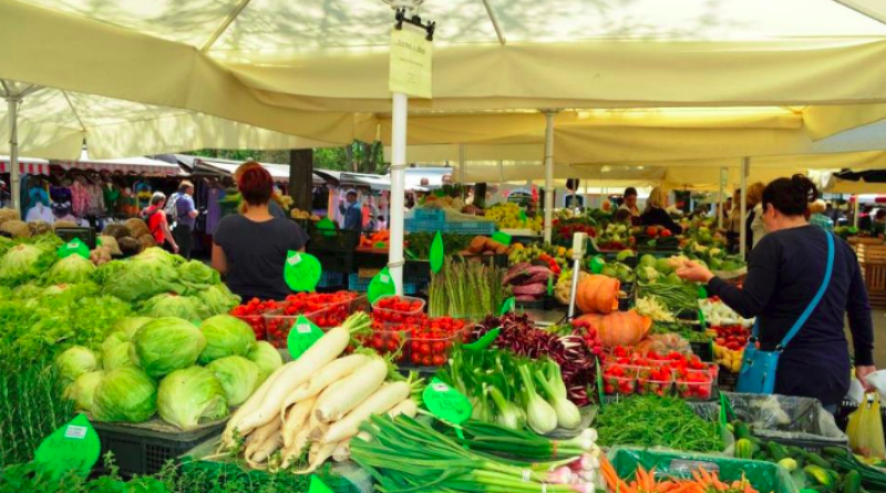 U Mostaru jagode i bijeli luk 10 KM, a u Sarajevu paprike 9 maraka