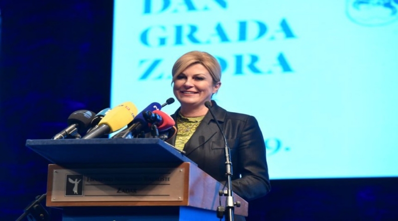 U REKORDNOM ROKU Kolinda Grabar-Kitarović prva prikupila 10.000 potpisa potrebnih za kandidaturu