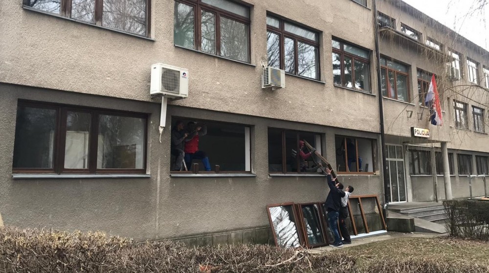 Darinko Mihaljević obišao radove na zamjeni prozora i drugih građevinskih otvora na zgradi MUP-a HBŽ u Livnu