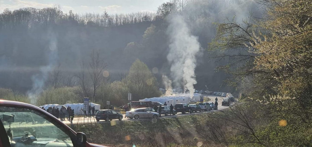 Pogledajte šta je ostalo od šatora nakon požara na GP Maljevac