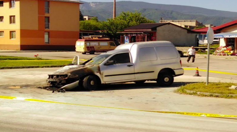 U Drvaru se zapalio automobil (FOTO)