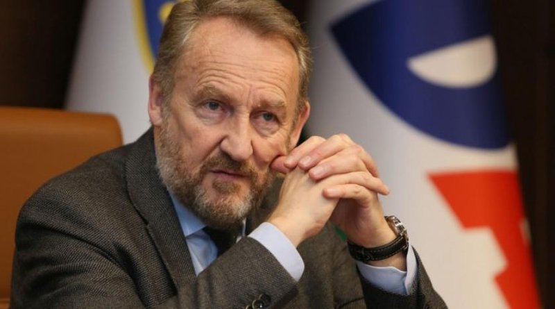 BAKIR IZETBEGOVIĆ: Imat ćemo milijun cjepiva iduća dva do tri mjeseca