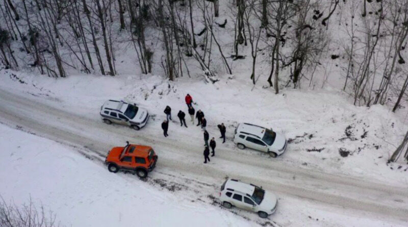 Uskoplje: Za nestalom djevojčicom i dalje se traga. Uključeni i dronovi, spasioce napao medvjed!